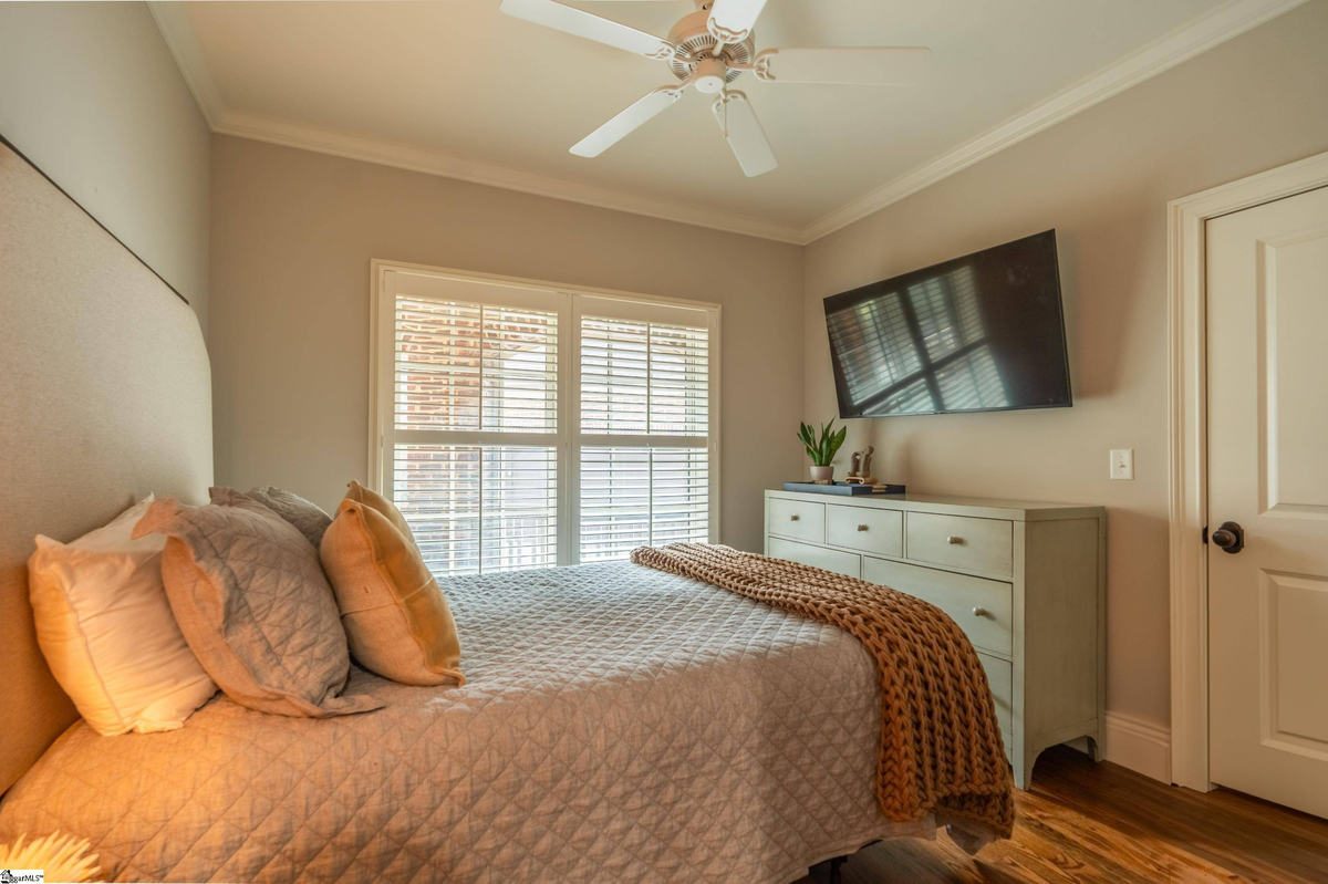 Featured Listing Image 27