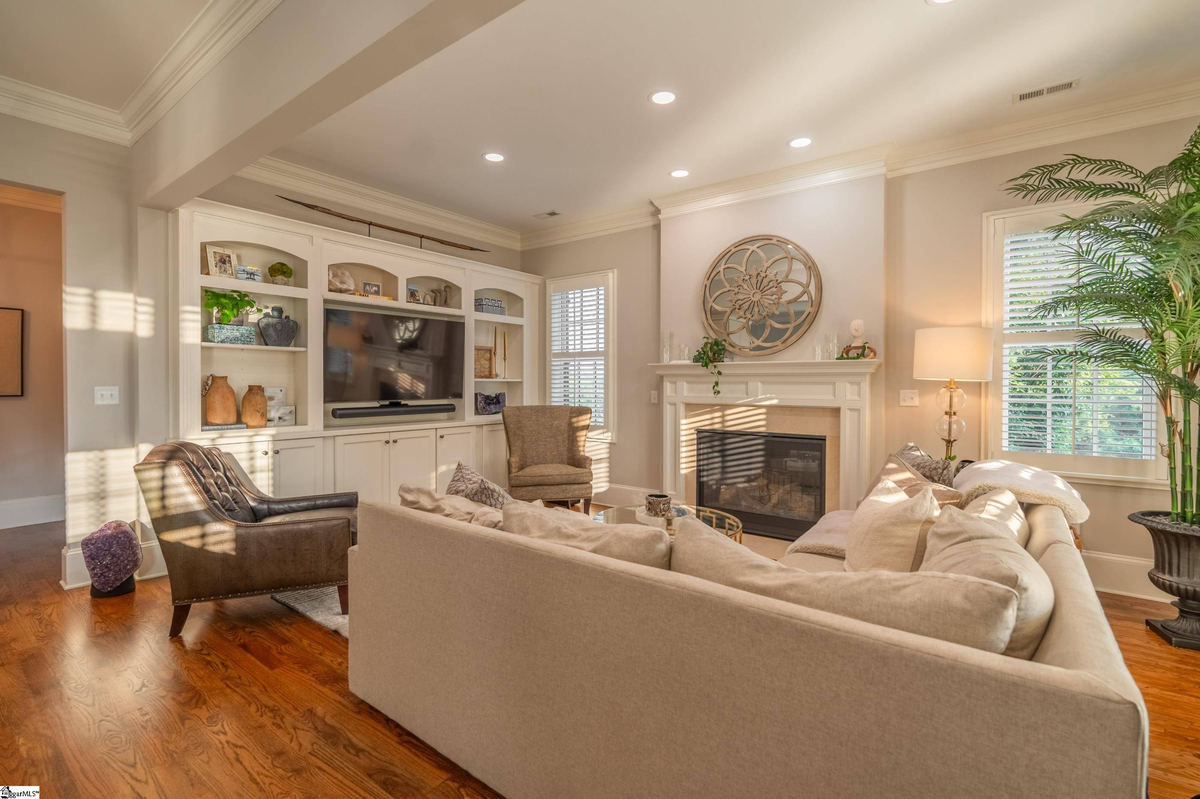 Featured Listing Image 7