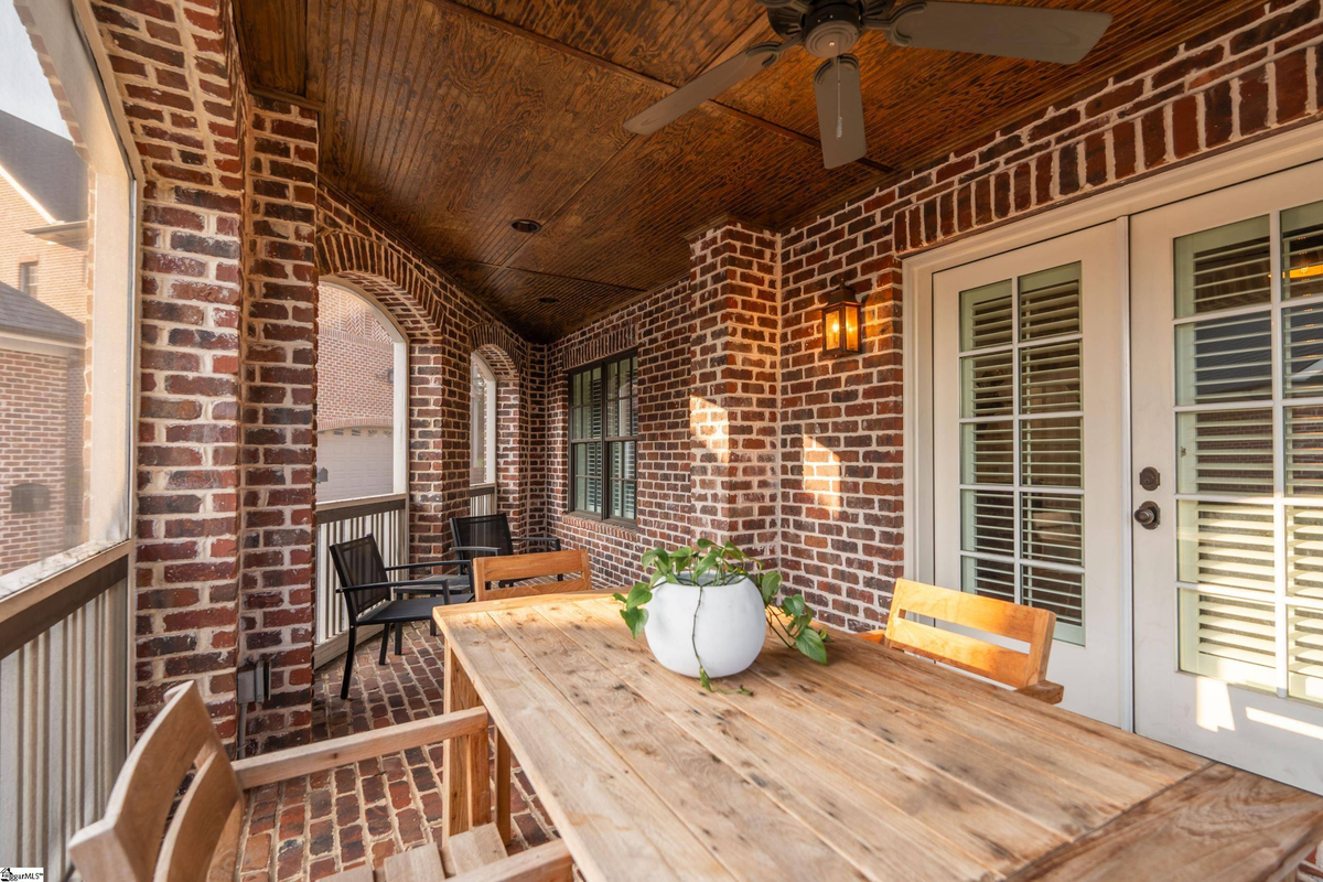 Featured Listing Image 31