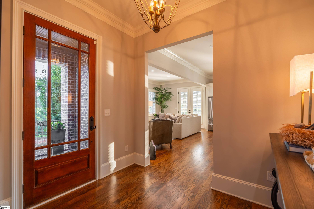 Featured Listing Image 5