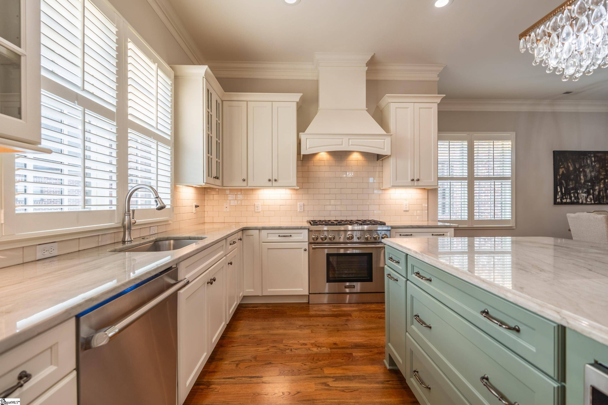 Featured Listing Image 13