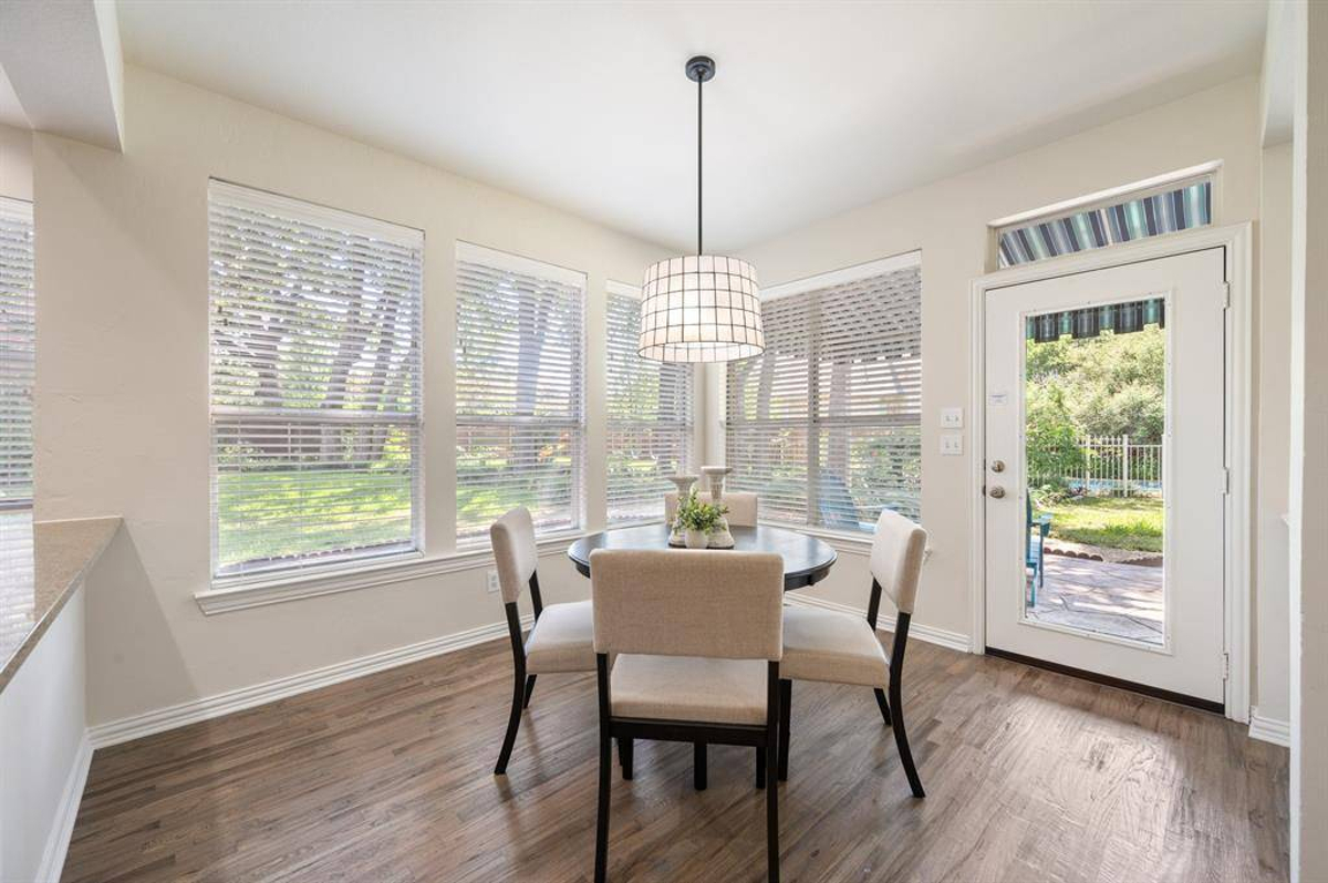 Featured Listing Image 14