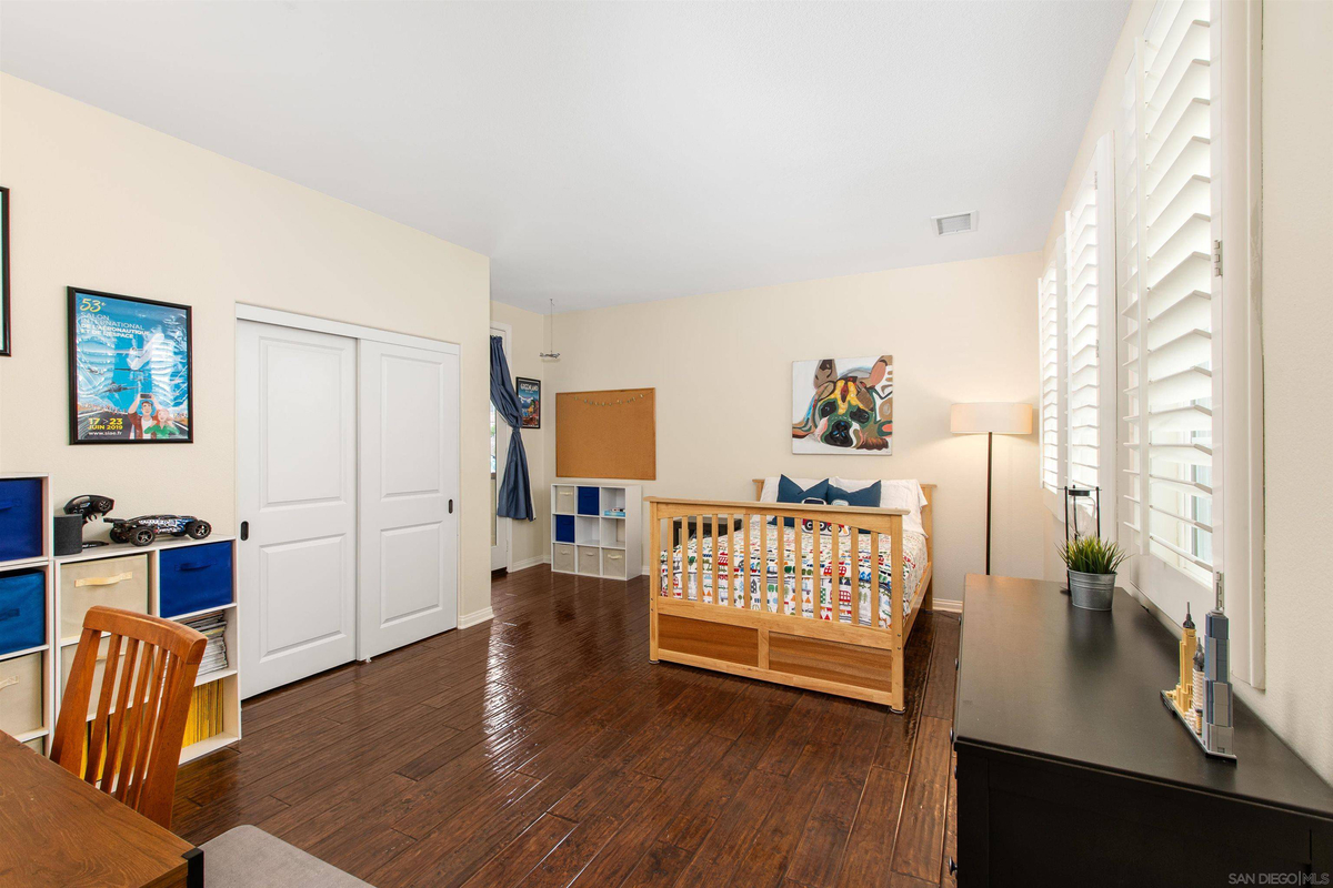 Featured Listing Image 27