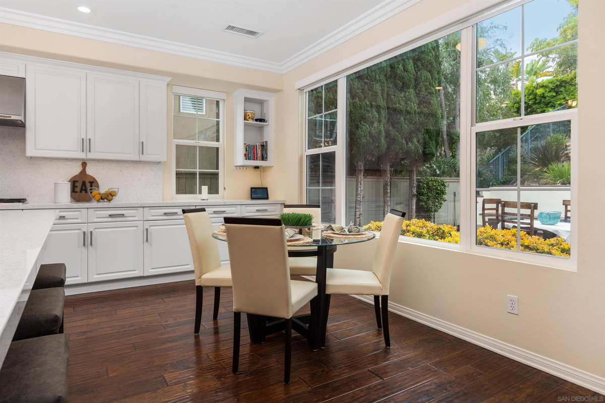 Featured Listing Image 11