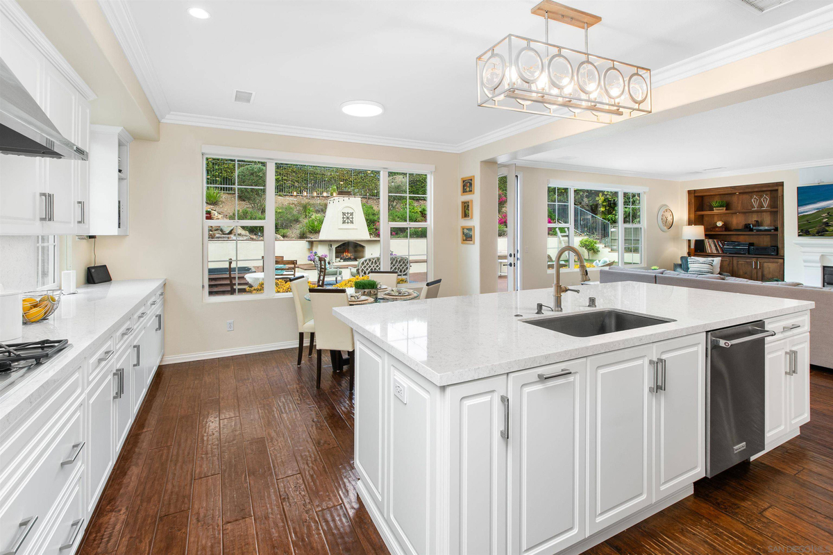 Featured Listing Image 10