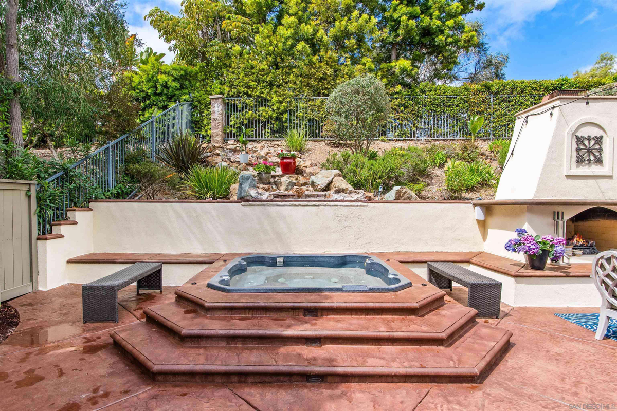 Featured Listing Image 30