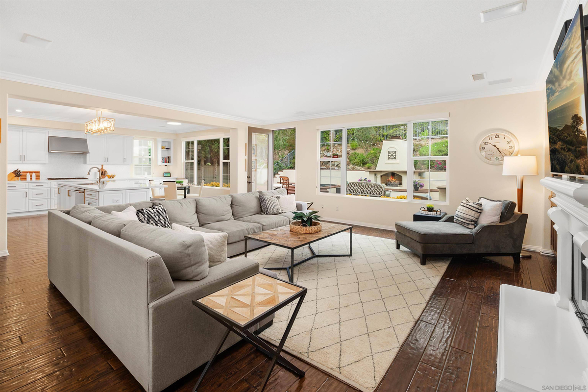 Featured Listing Image 7