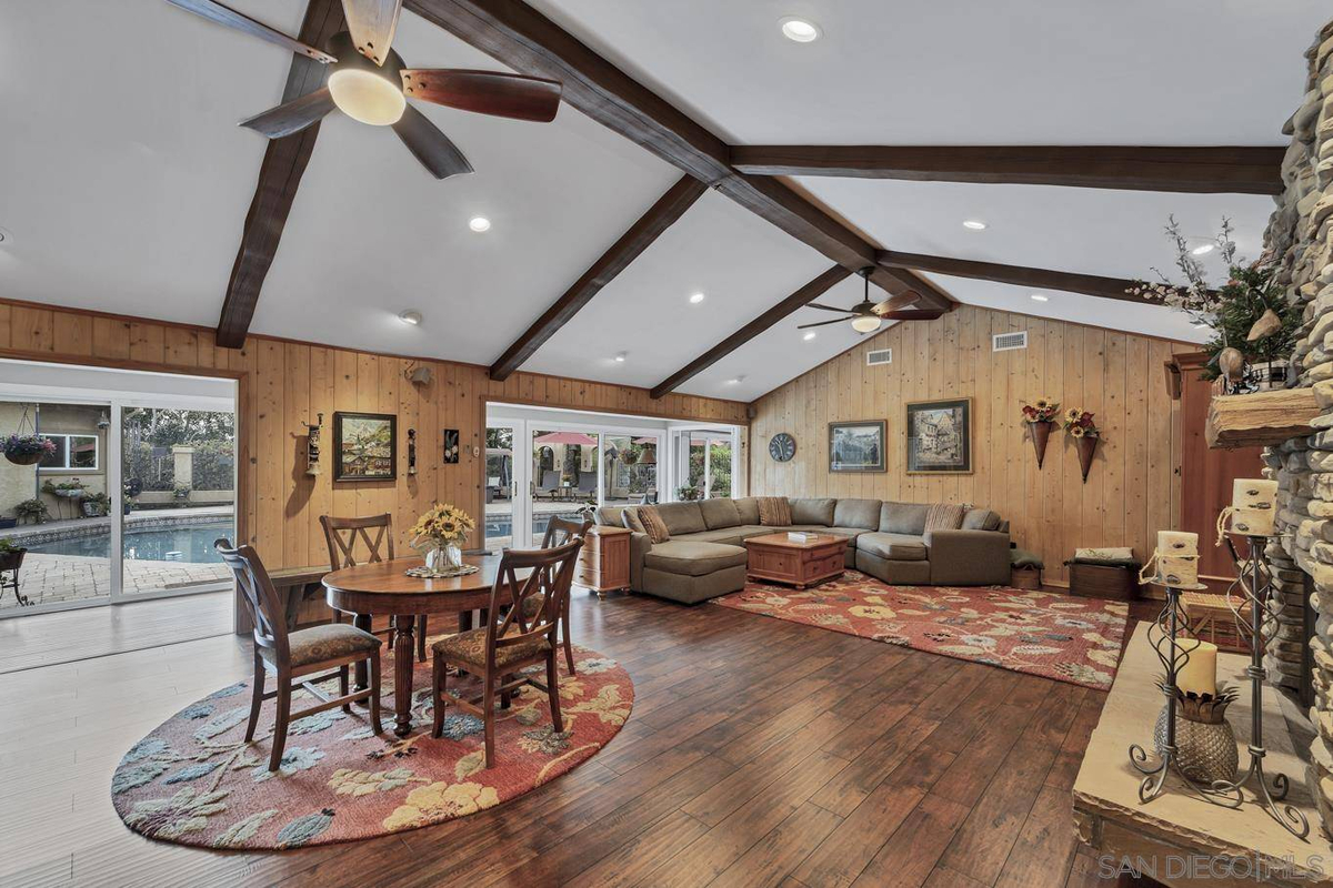 Featured Listing Image 18