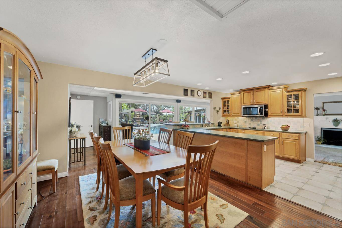 Featured Listing Image 33