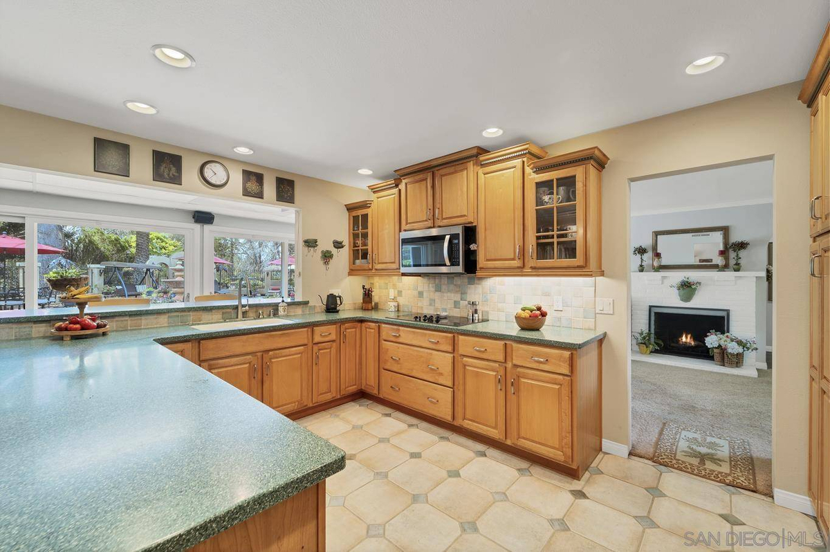 Featured Listing Image 28