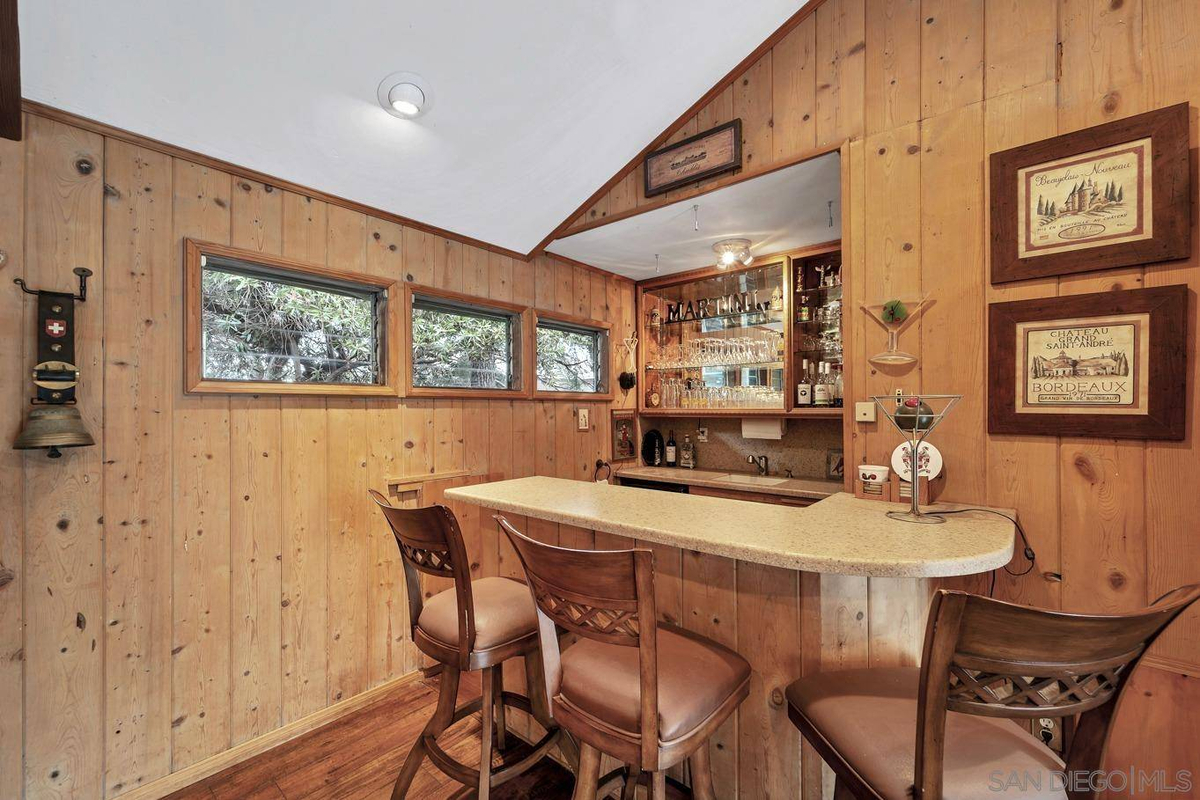 Featured Listing Image 17