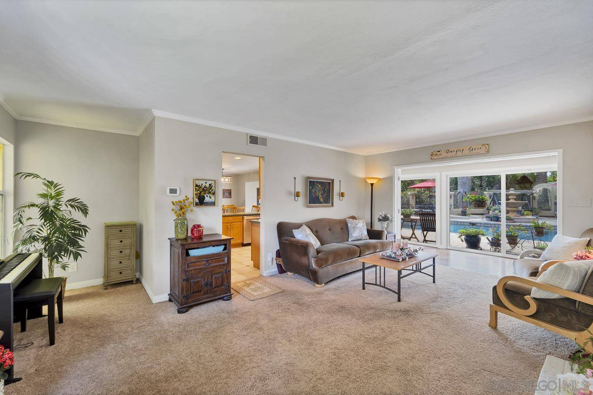 Featured Listing Image 23