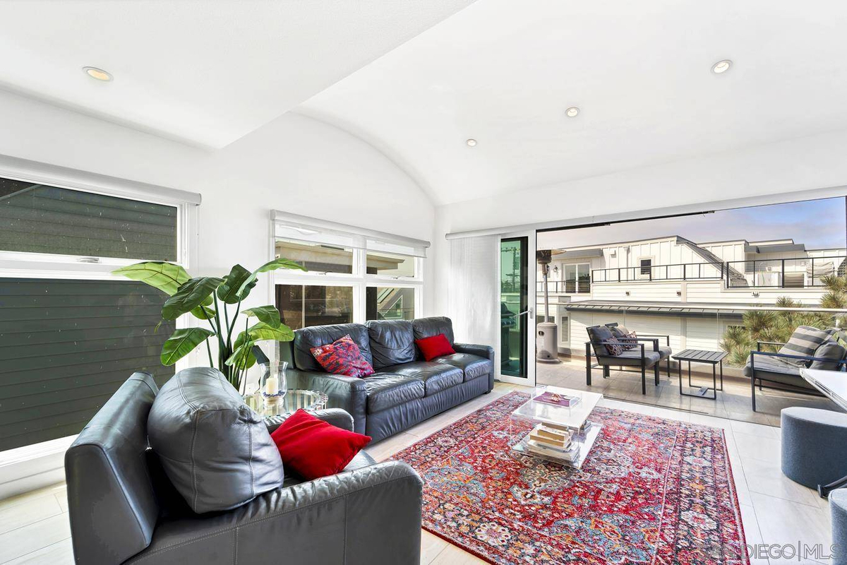 Featured Listing Image 42