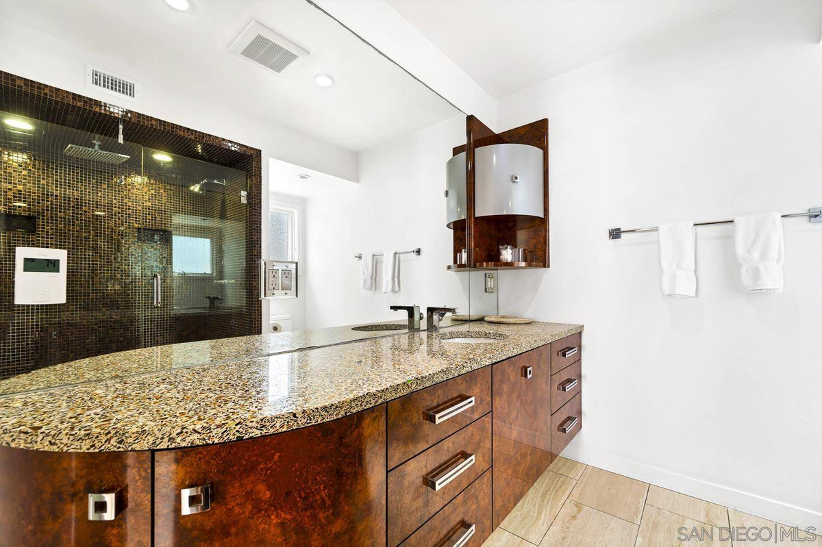 Featured Listing Image 30