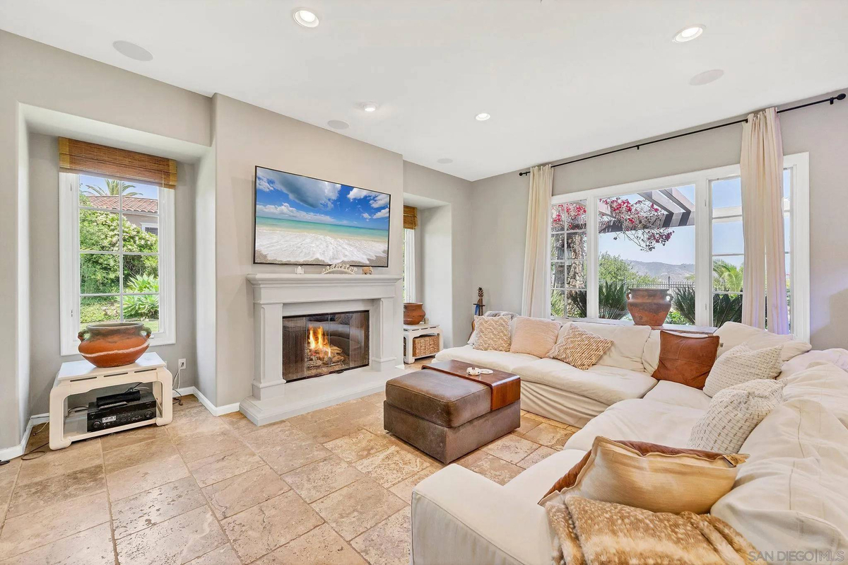 Featured Listing Image 16