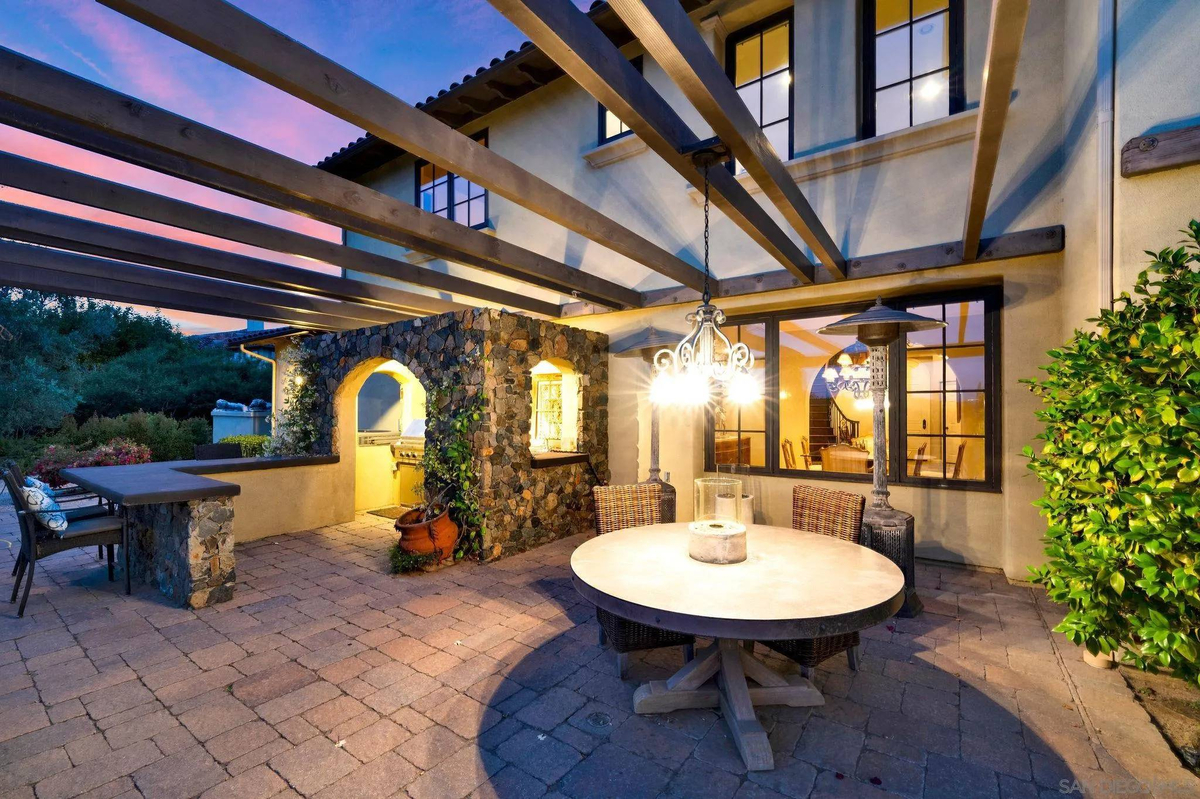 Featured Listing Image 51