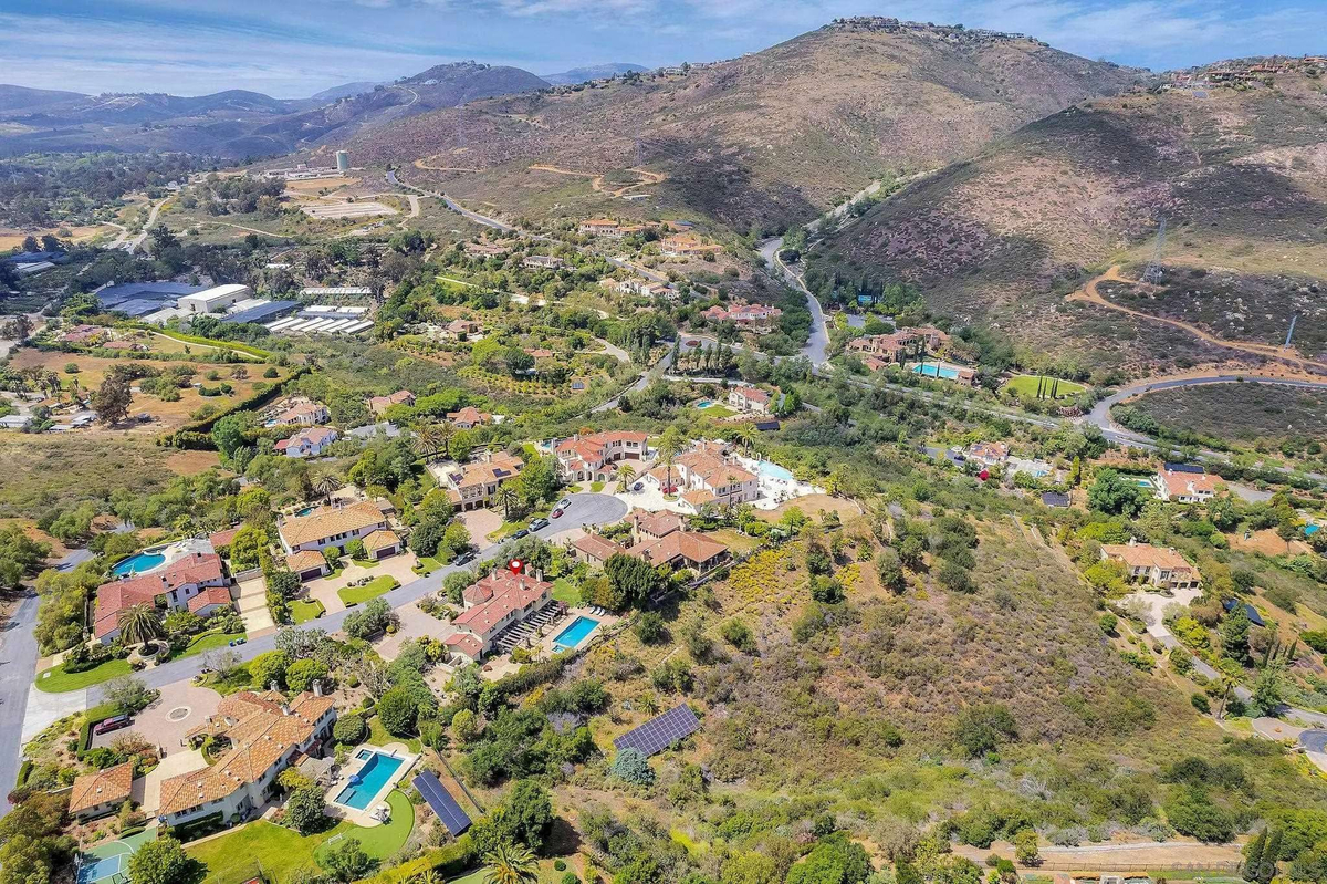 Featured Listing Image 62