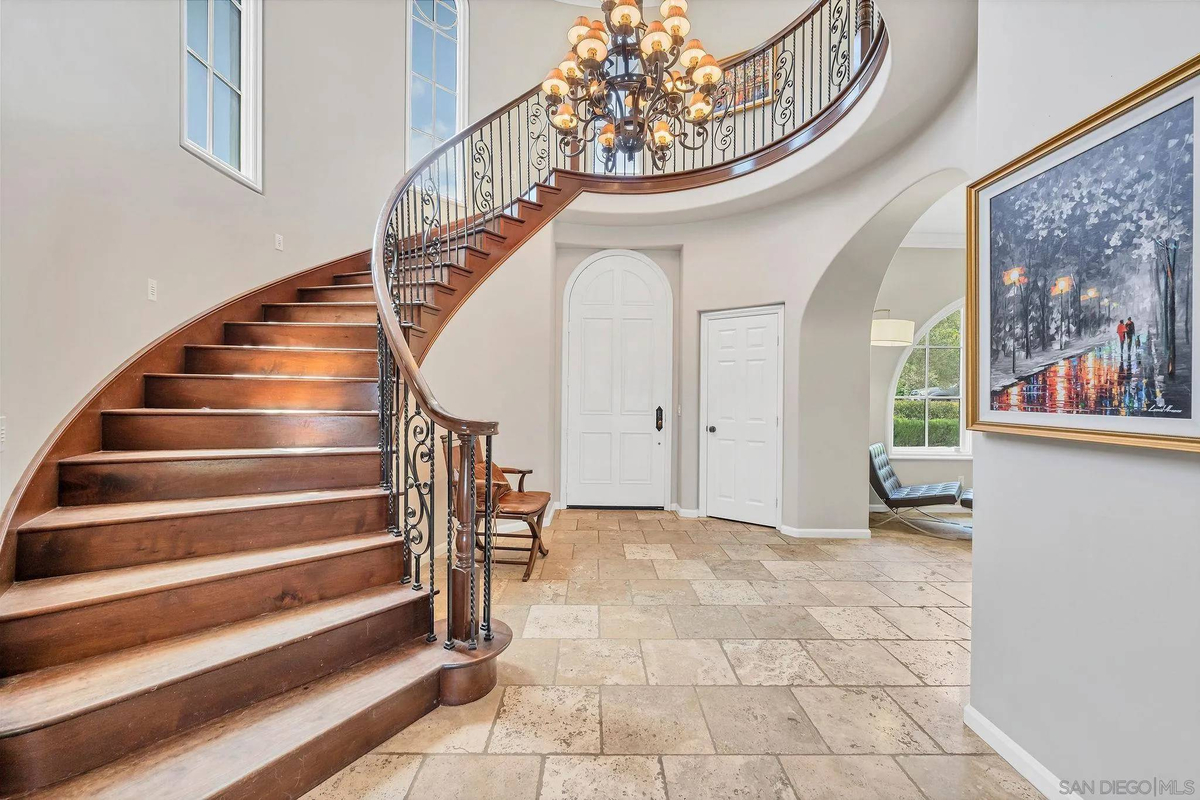 Featured Listing Image 7