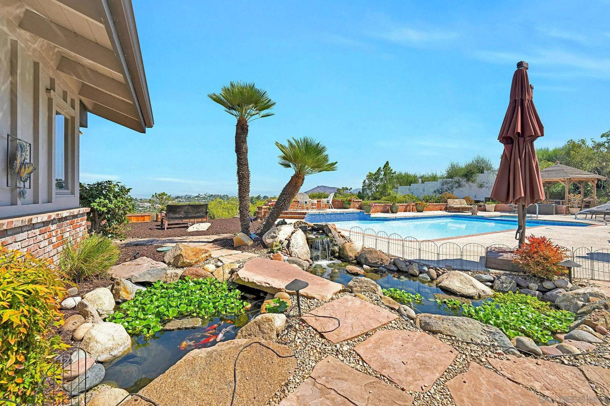 Featured Listing Image 38
