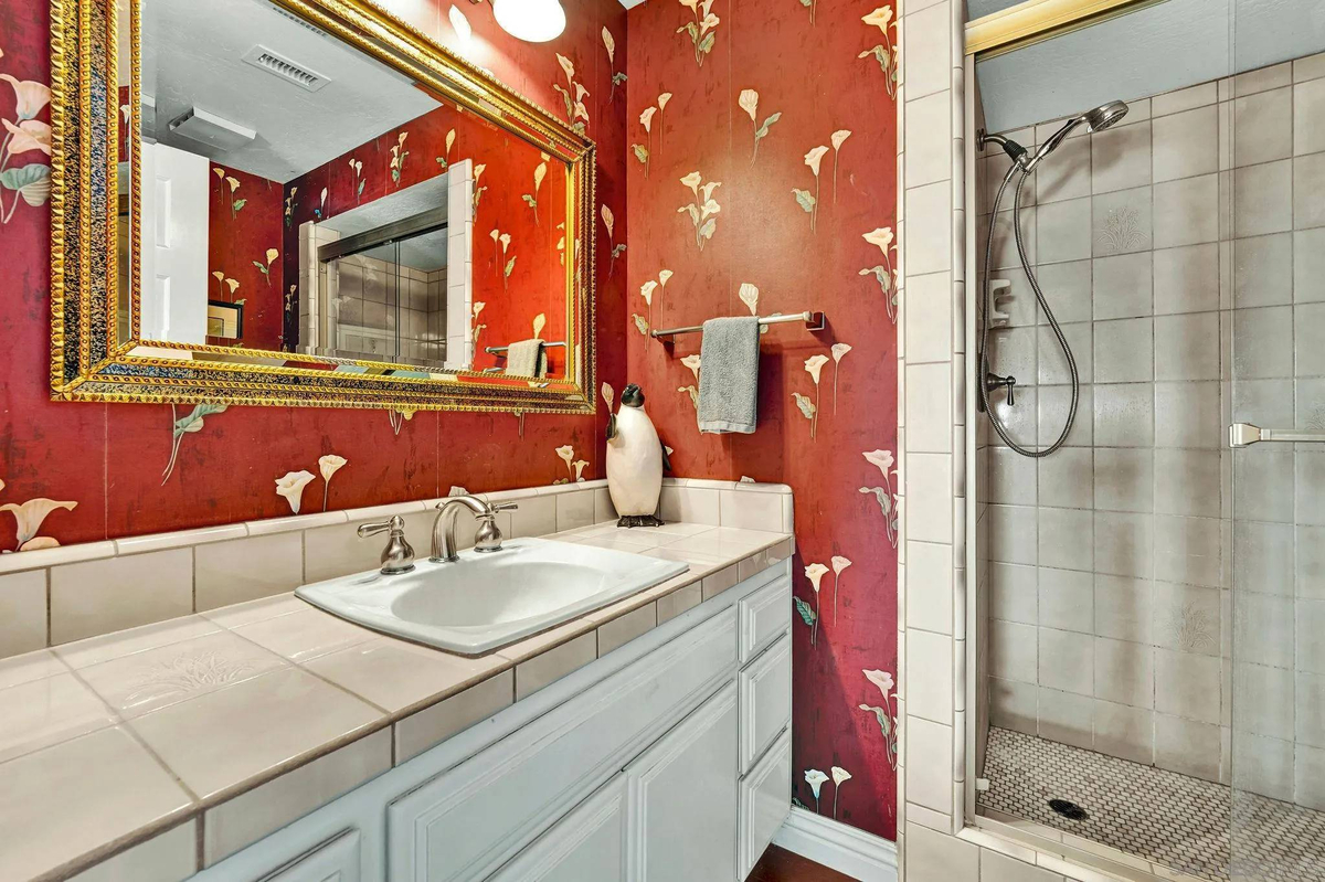 Featured Listing Image 28