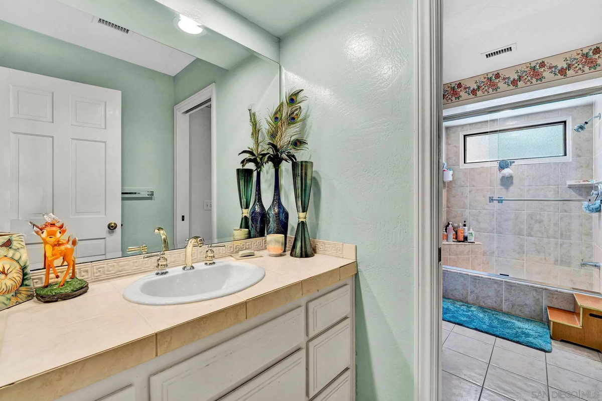 Featured Listing Image 32