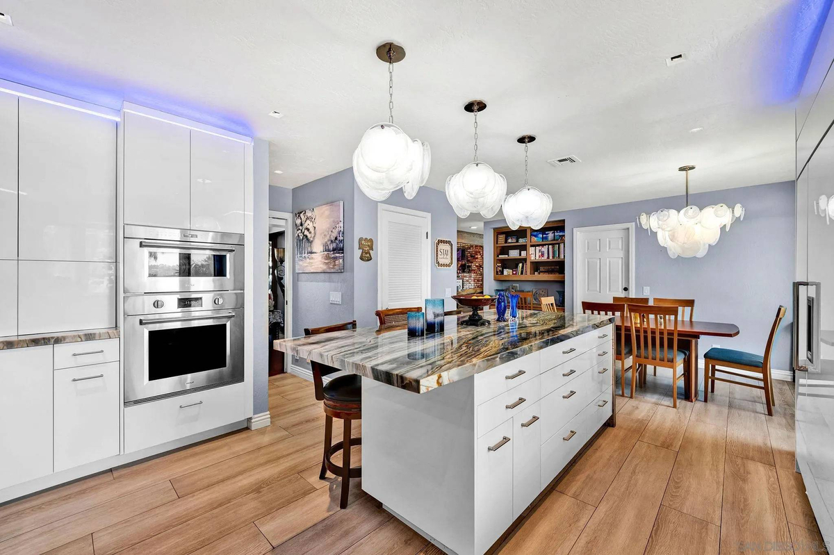 Featured Listing Image 19
