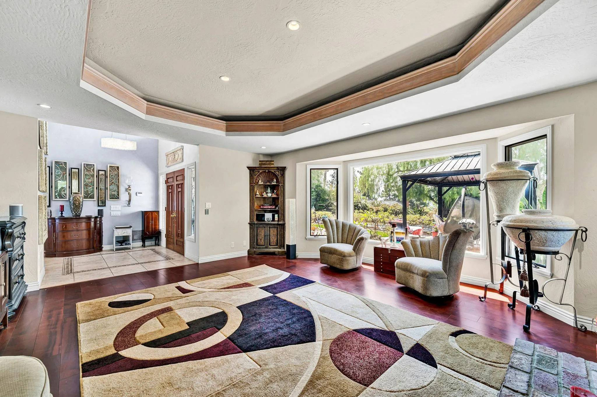 Featured Listing Image 7