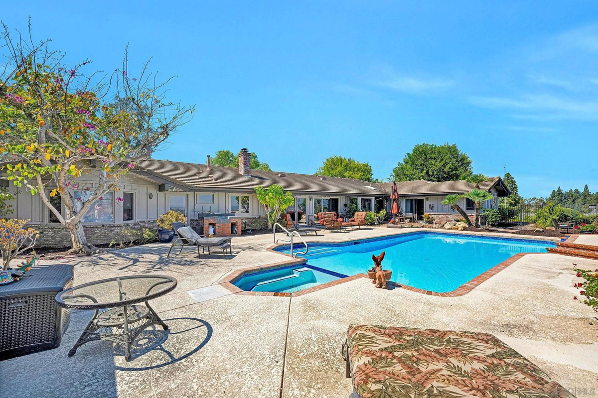 Featured Listing Image 35