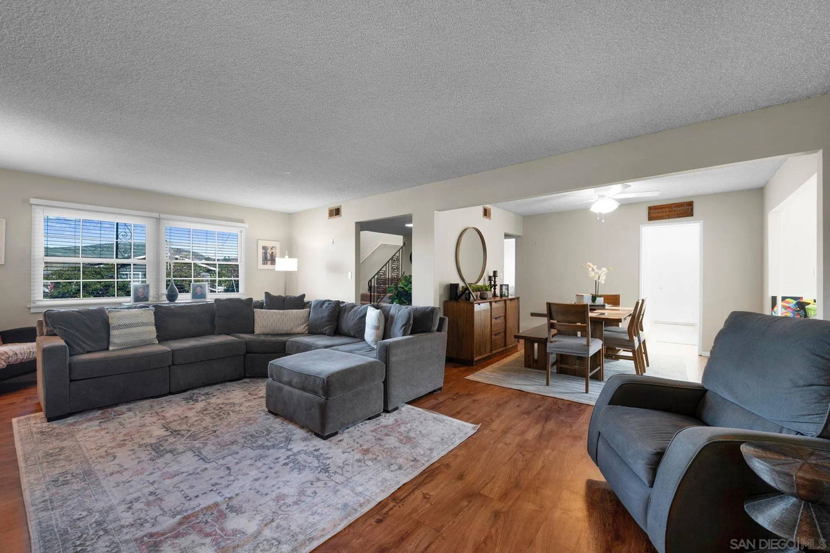 Featured Listing Image 6