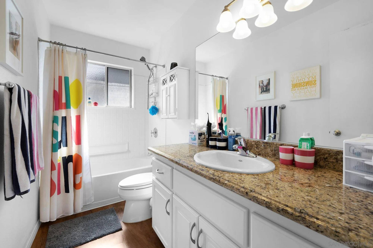 Featured Listing Image 30