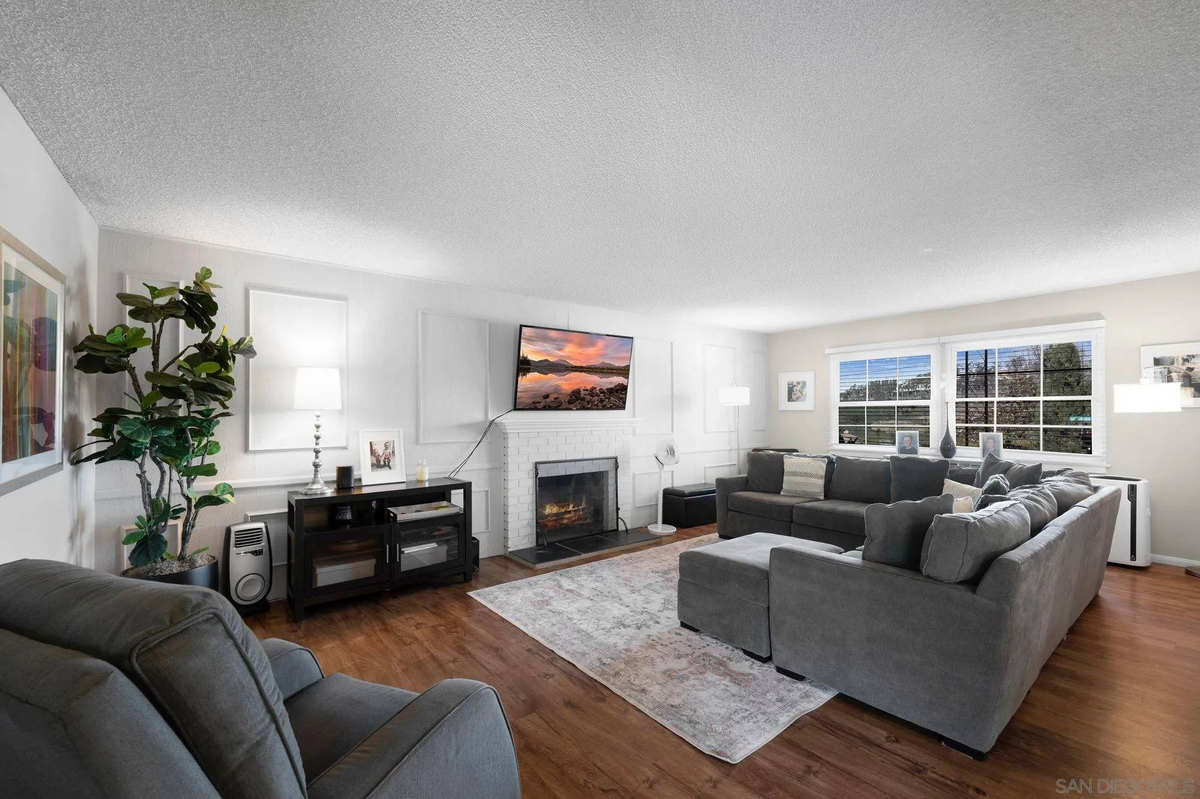 Featured Listing Image 4