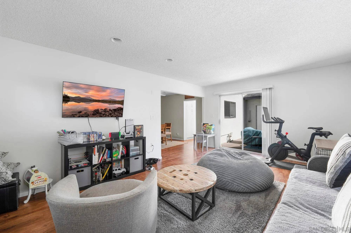 Featured Listing Image 15