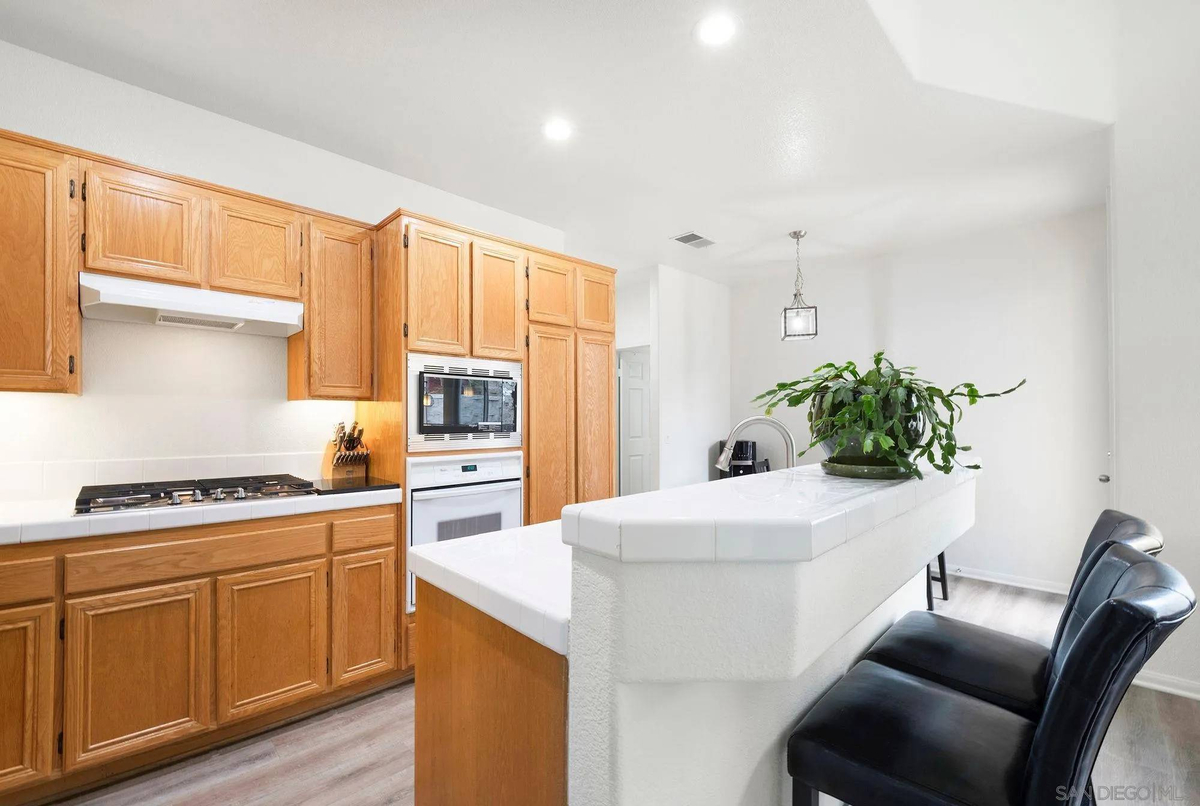 Featured Listing Image 8