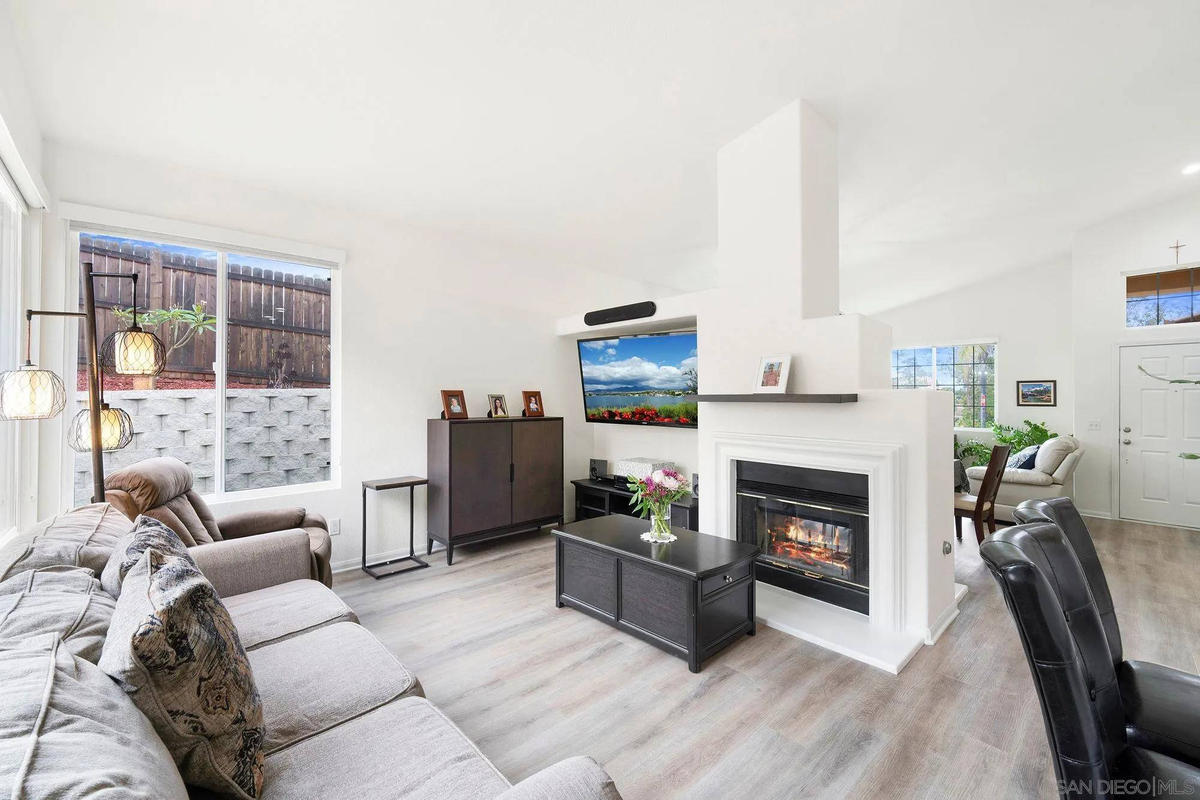 Featured Listing Image 15