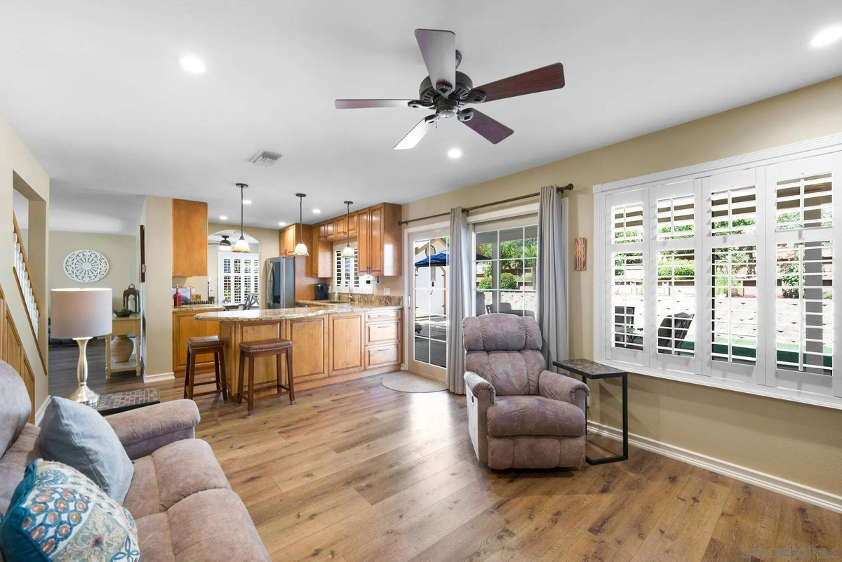 Featured Listing Image 19