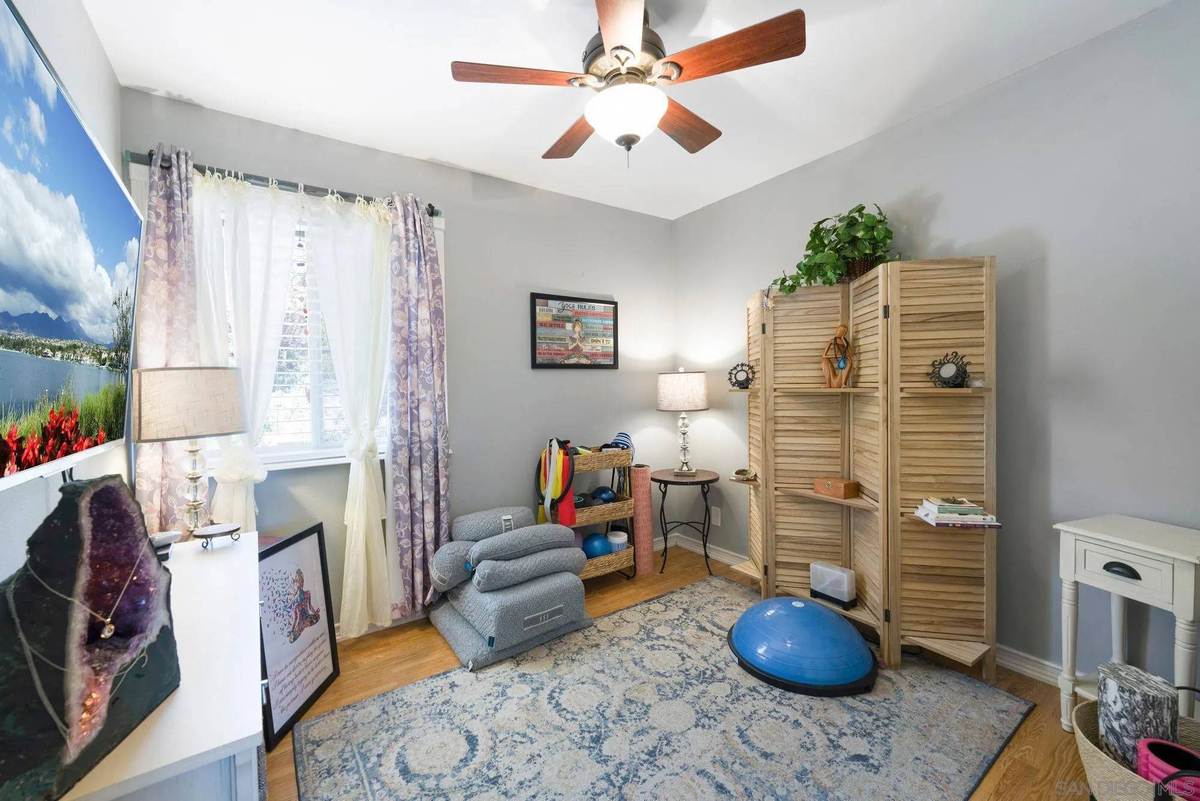 Featured Listing Image 25