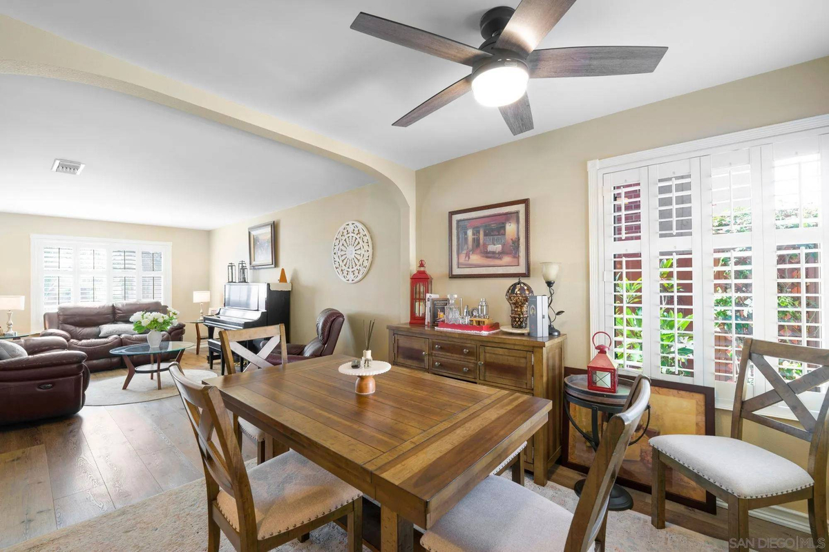 Featured Listing Image 10