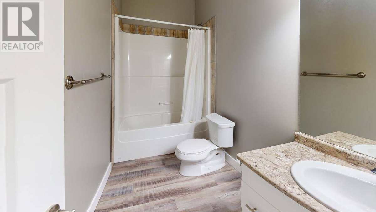 Featured Listing Image 11