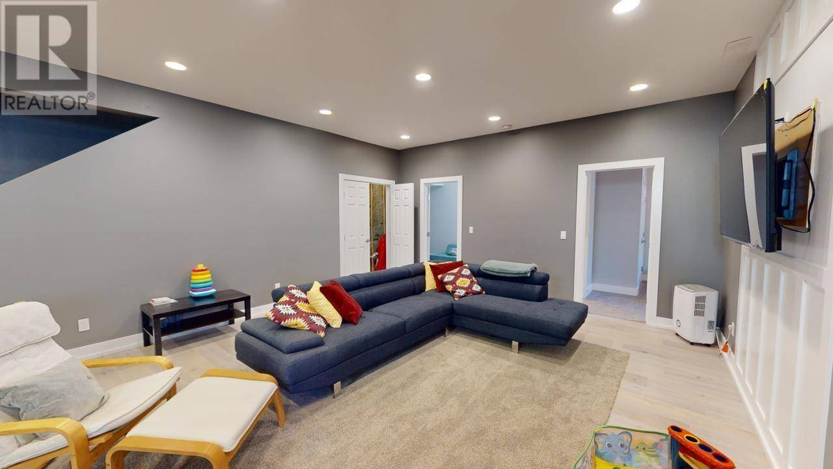 Featured Listing Image 28