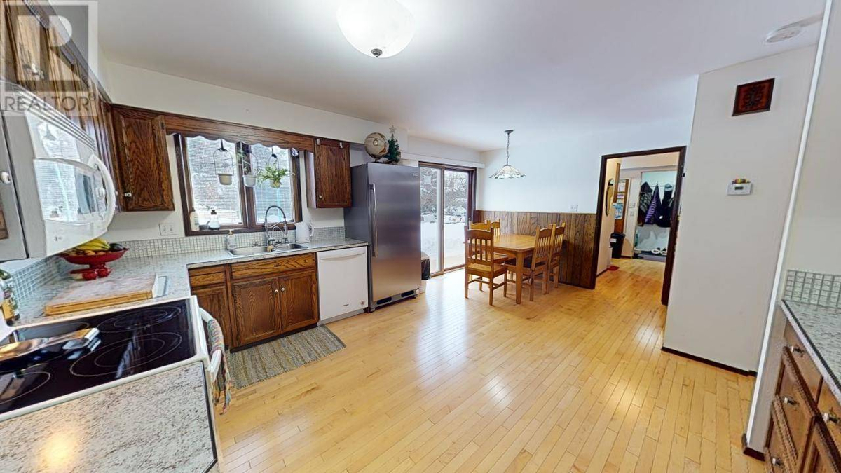 Featured Listing Image 13