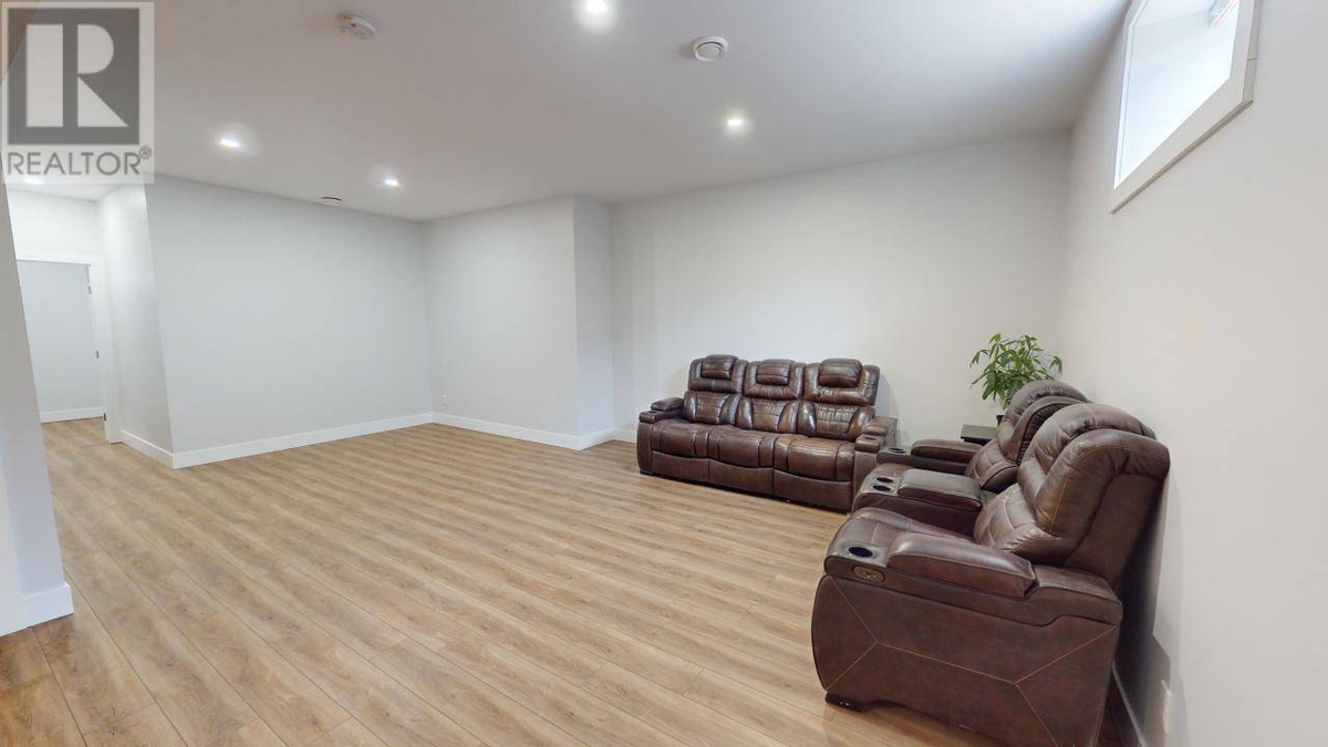 Featured Listing Image 29