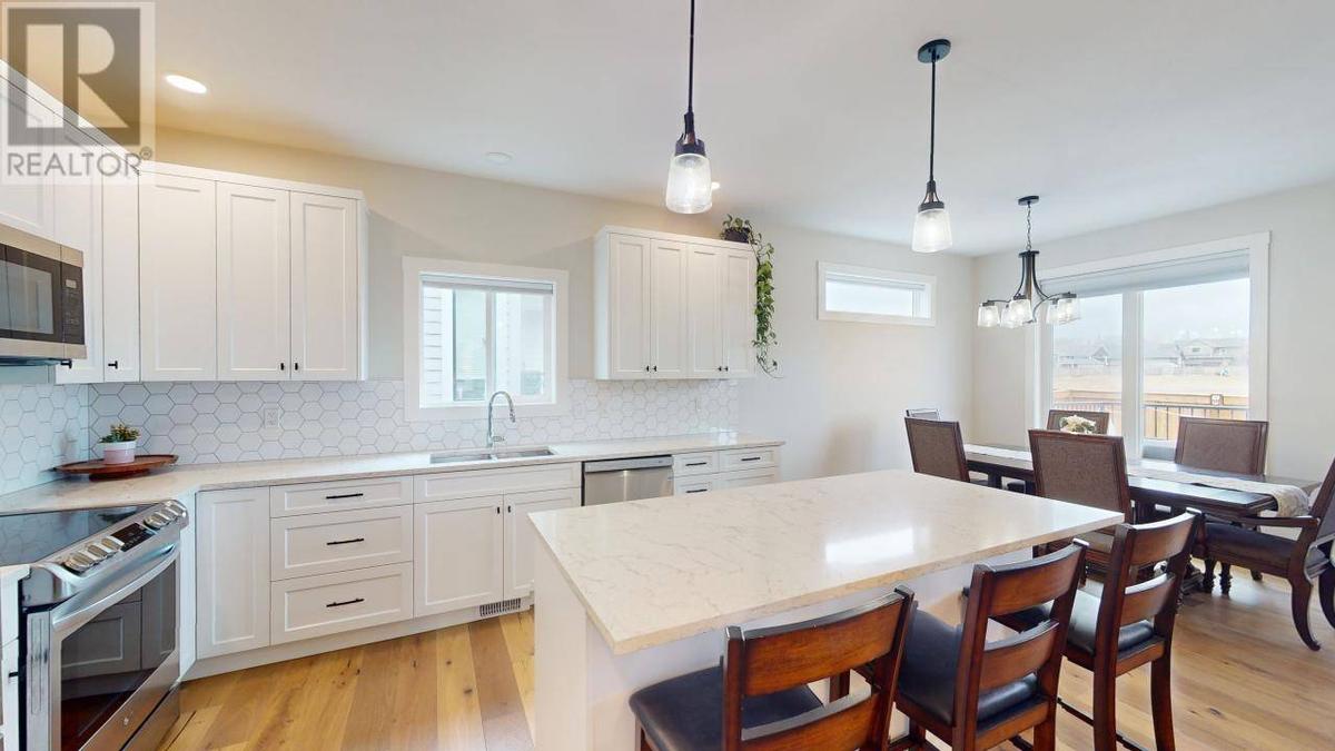 Featured Listing Image 14