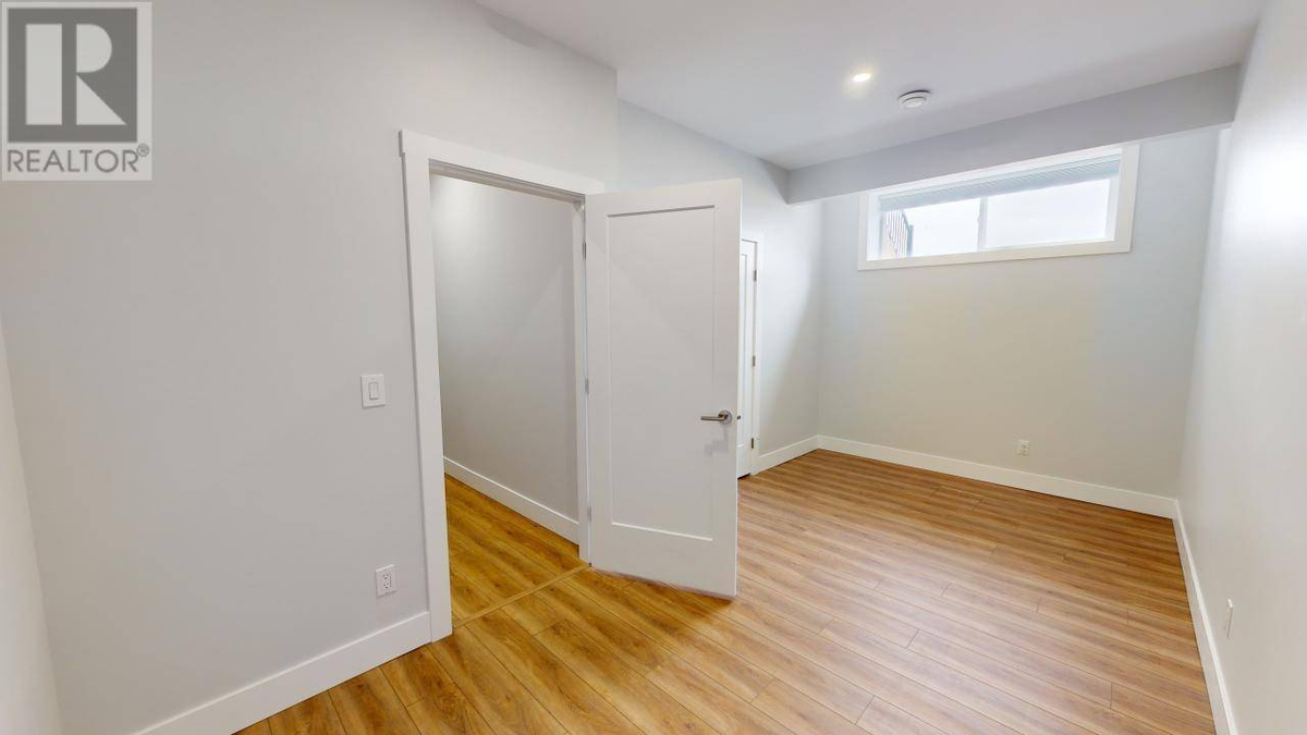 Featured Listing Image 32