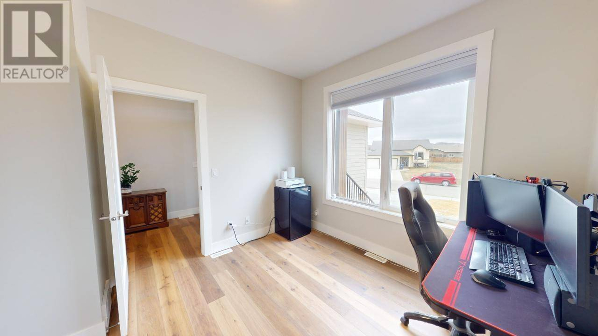 Featured Listing Image 6