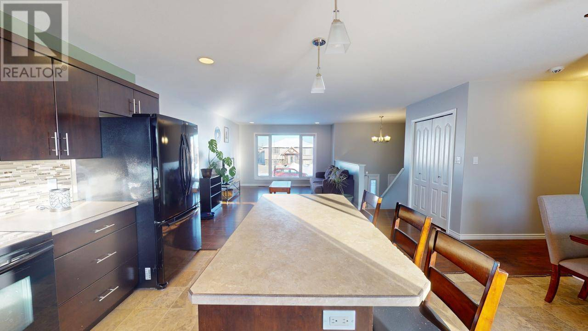 Featured Listing Image 13