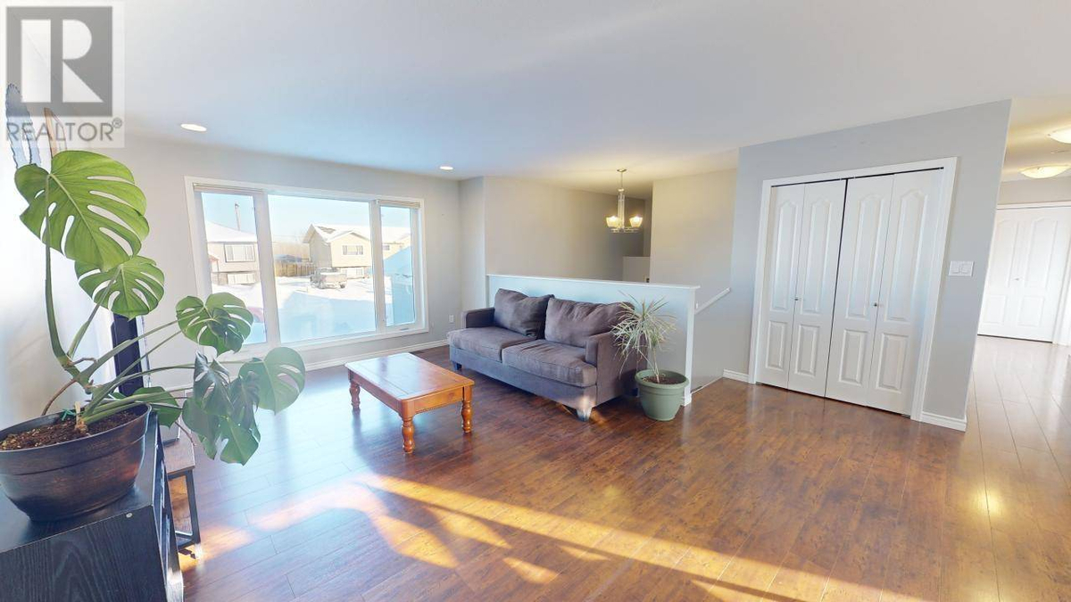 Featured Listing Image 6