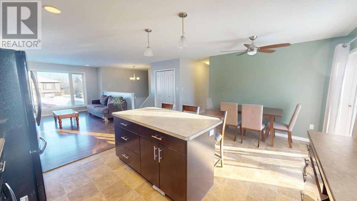 Featured Listing Image 14
