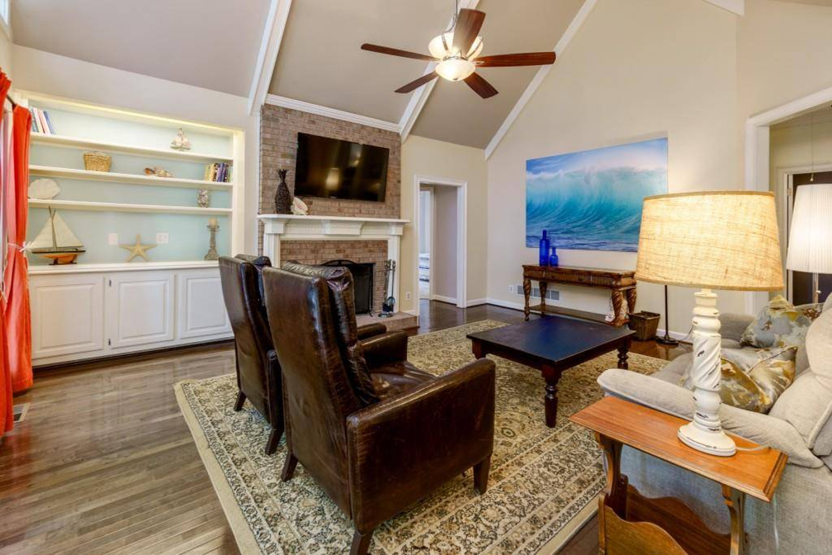 Featured Listing Image 20