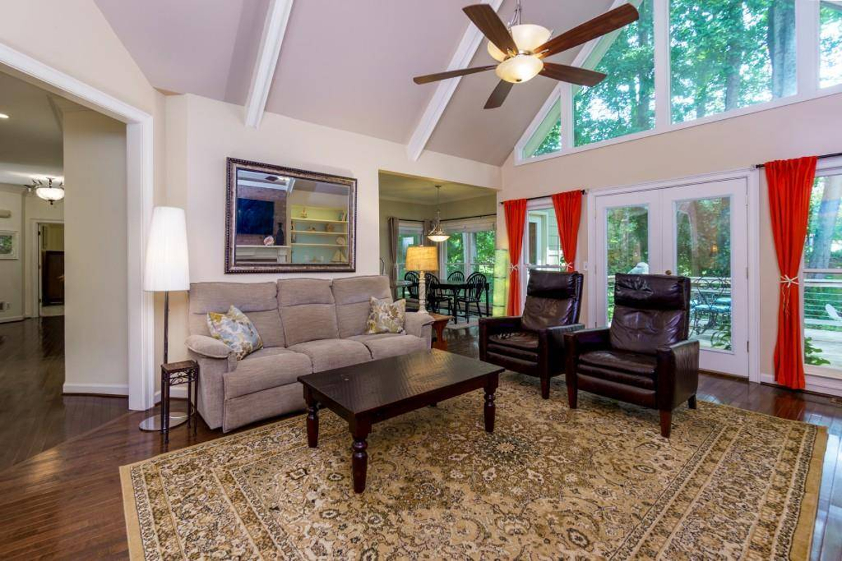 Featured Listing Image 17