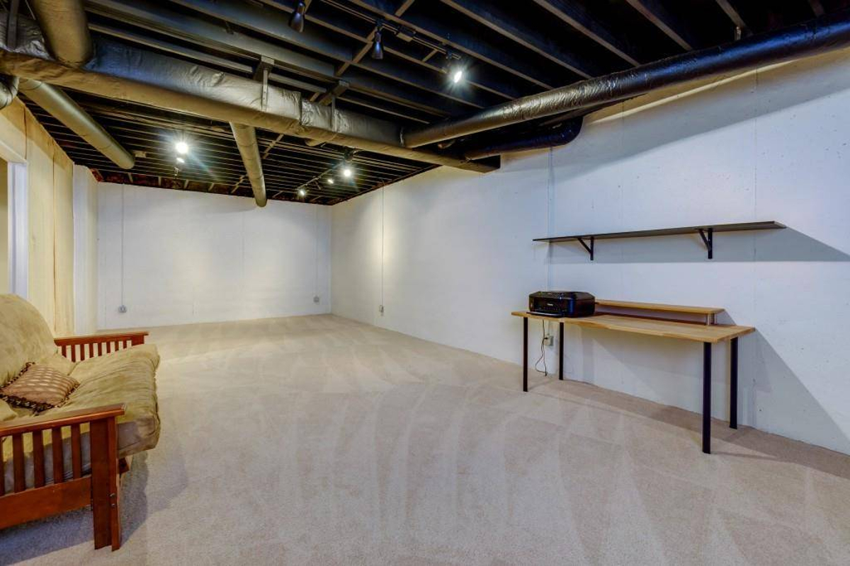 Featured Listing Image 40